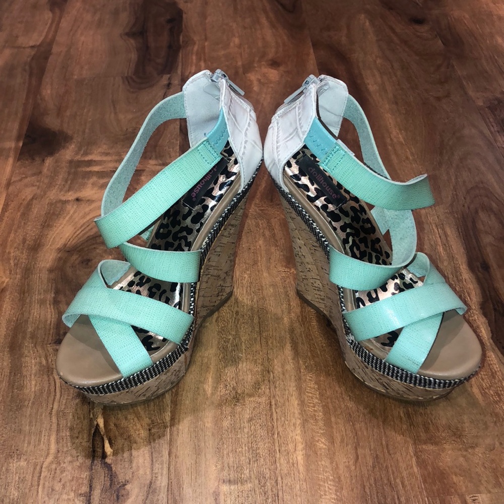 Turquoise / wood / white Wedges - size 7